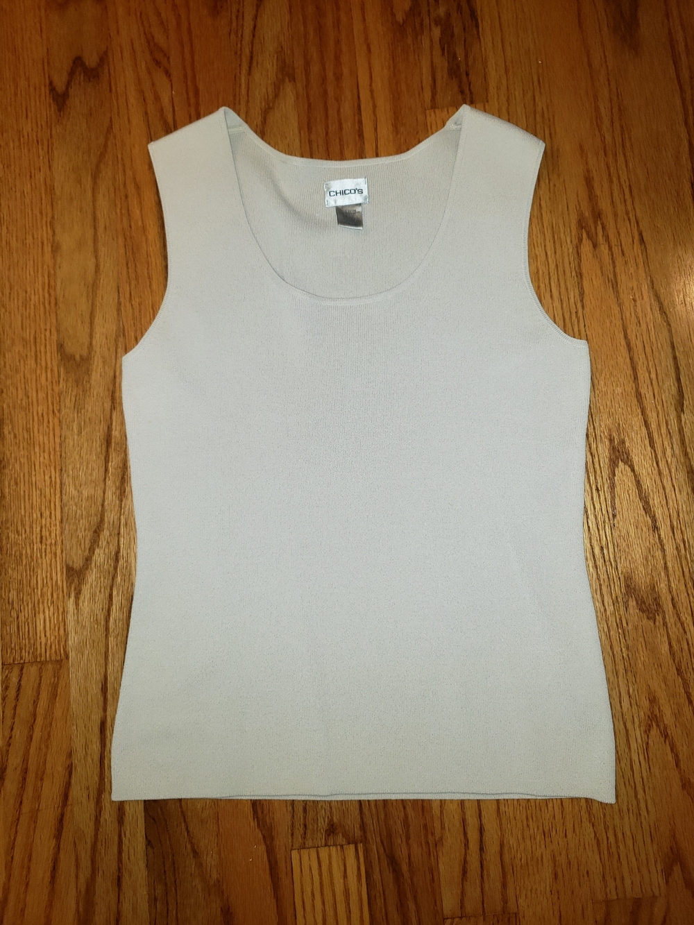 Chico's Scoop Neck Sleeveless Knit Tank in Light Taupe Size: S (Chico's: 0)